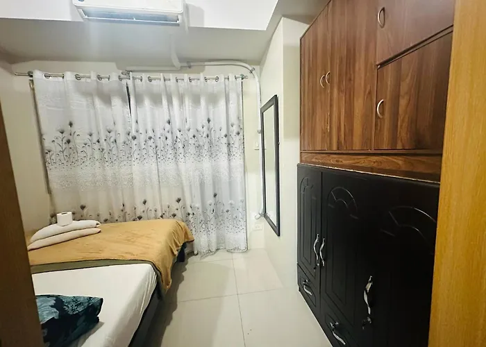 Happy 1br Pasay For Rent -peaceful Oasis In The Near Mall Of *